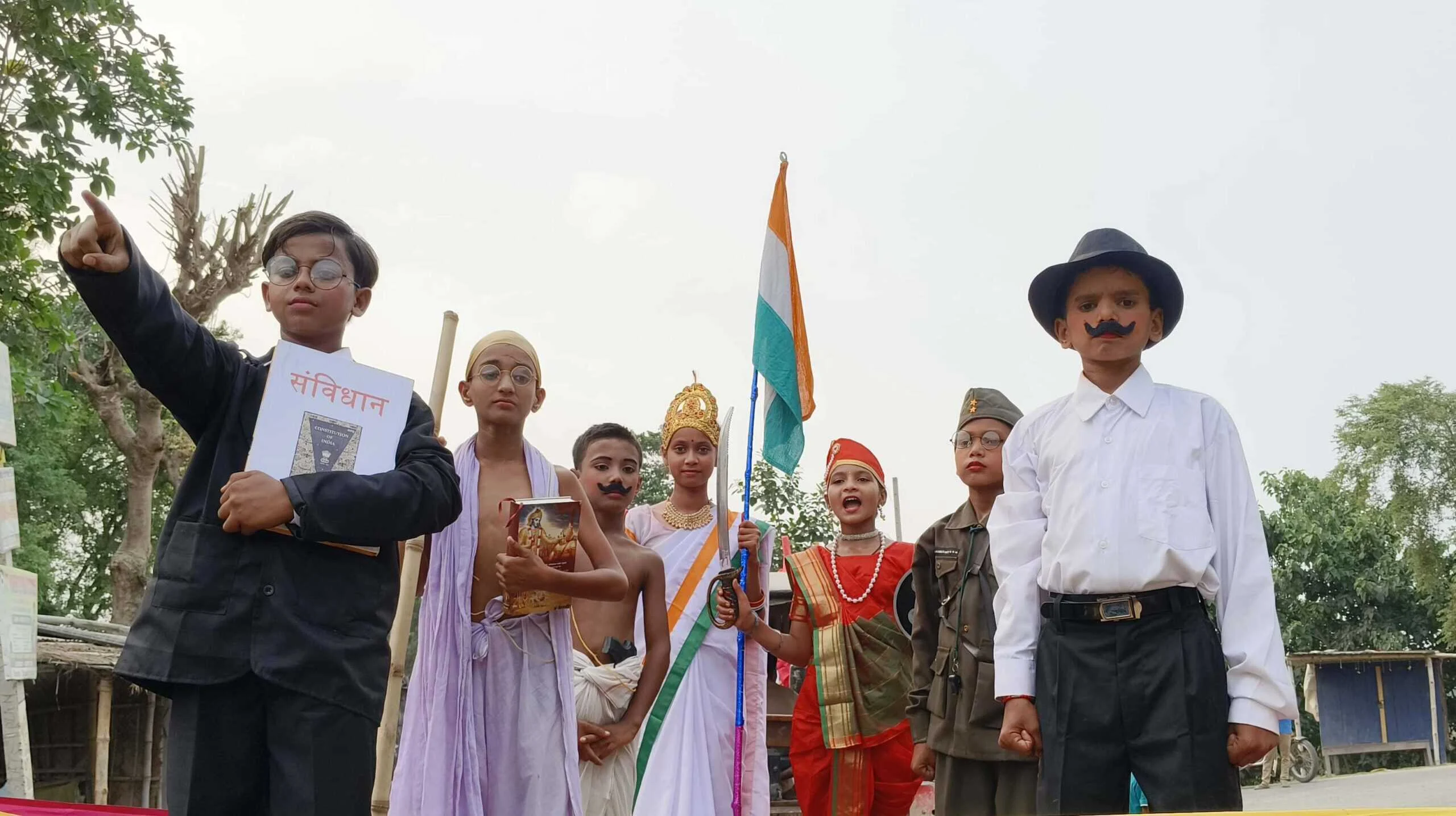 ज्ञान निकेतन शिक्षण संस्थान बसही का 25 वां वर्षगांठ को सिल्वर जुबली के रूप में धूमधाम व् समारोह पूर्वक मनाया 3