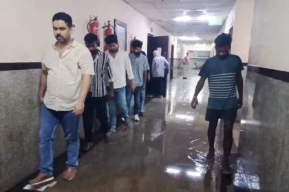 मुख्यमंत्री के गृह जिले में ही बीमार स्वास्थ्य व्यवस्था, पावापुरी बीम्स अस्पताल खुद हुआ बीमार, अस्पताल भगवान भरोसे 6