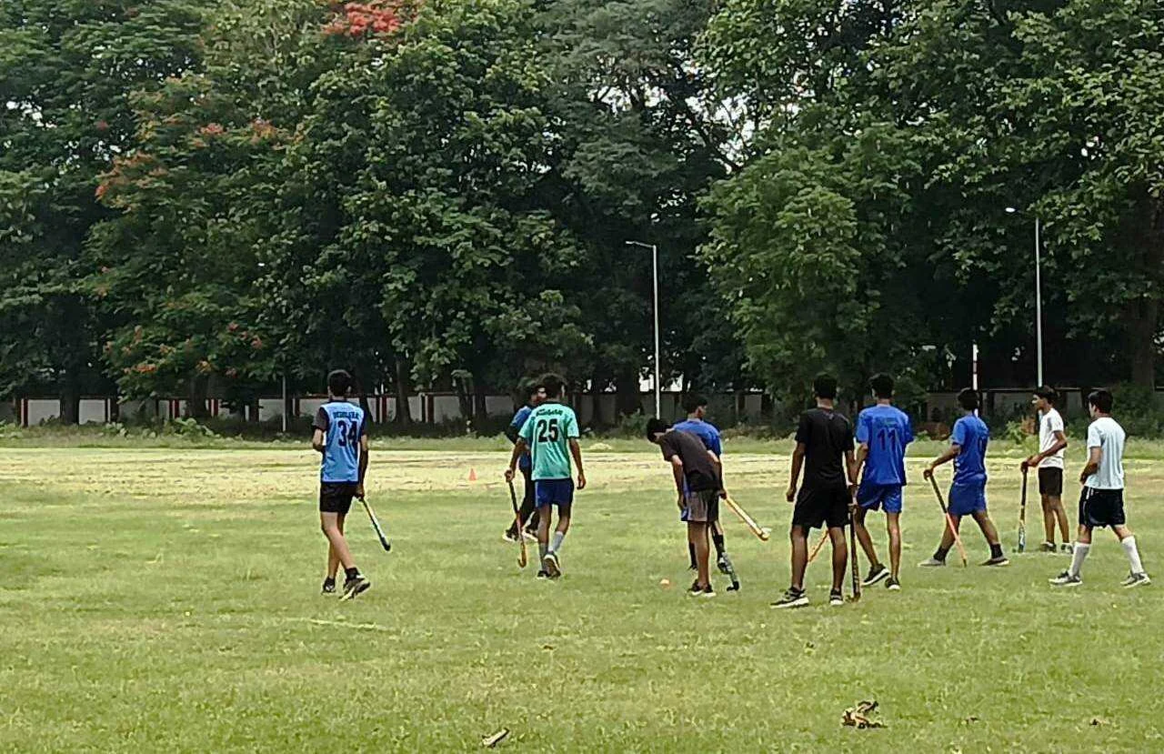 टाउनशिप हॉकी मैदान में सब जूनियर बालक एवं बालिका वर्ग के बच्चों का चयन प्रतियोगिता आयोजित 3