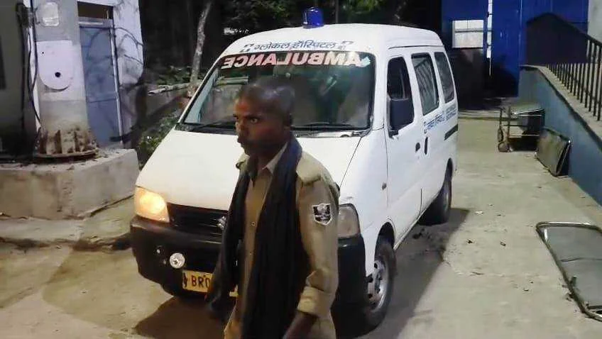 बेगूसराय में एक अज्ञात घायल महिला की इलाज के दौरान मौत, पुलिस ने महिला के शव को पोस्टमार्टम के लिए भेजा 15