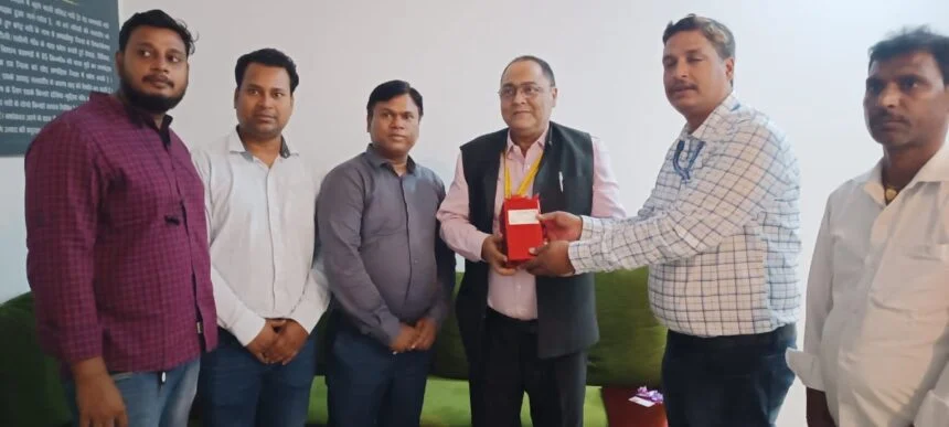 राज्य सूचना विज्ञान पदाधिकारी ने राष्ट्रीय सूचना विज्ञान केन्द्र समस्तीपुर कार्यालय का किया निरीक्षण 1