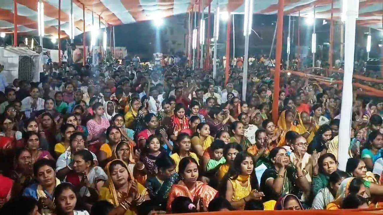 नालंदा: बिहार शरीफ में 7 मई से शुरू हुई श्रीमद् भागवत कथा का हुआ समापन 4