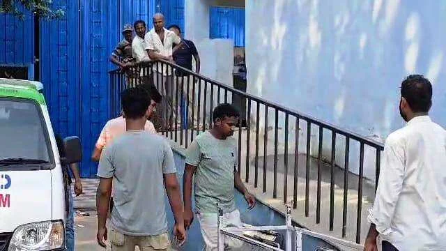 बेगूसराय में तेज रफ्तार मोटरसाइकिल सवार युवक ने एक महिला को कुचला, महिला की दर्दनाक मौत, परिजनों में मचा कोहराम 3