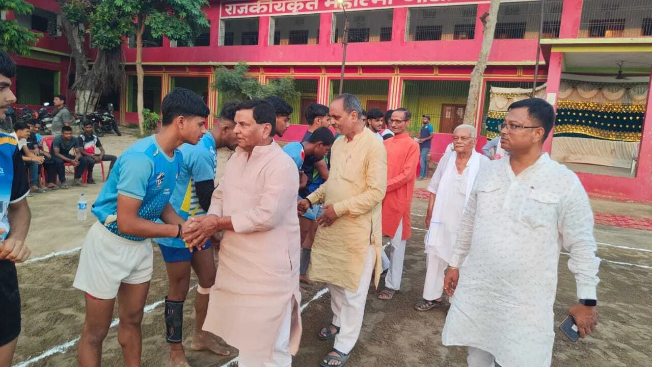बीहट में अंडर 18 बालक बालिका जोनल कबड्डी प्रतियोगिता का आयोजन 2