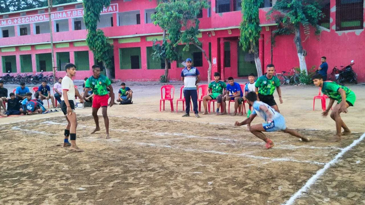 बीहट में अंडर 18 बालक बालिका जोनल कबड्डी प्रतियोगिता का आयोजन 3