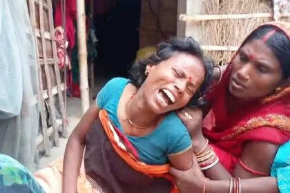 समस्तीपुर: पेड़ से लटका मिला युवक का शव, इलाके में फैली सनसनी, परिजनों में मचा कोहराम 8