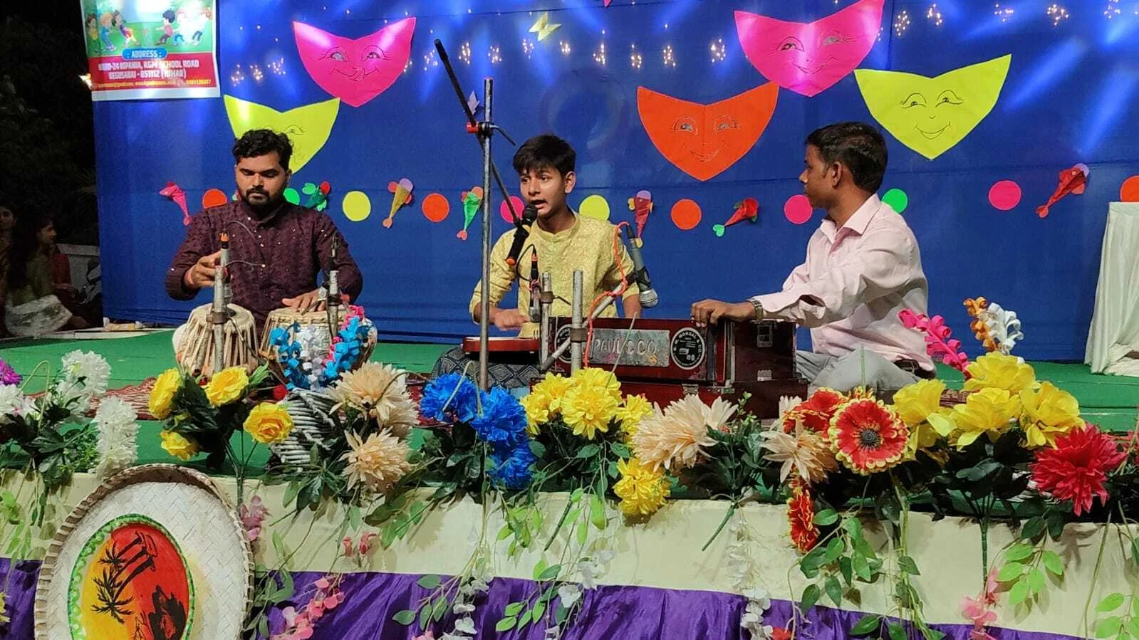 बेगूसराय के बीहट में 127 बच्चों ने रंग उमंग कार्यशाला में अपनी प्रस्तुति से लोगों को मंत्रमुग्ध कर दिया 4