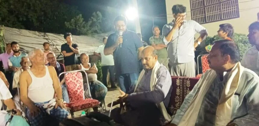 समस्तीपुर: आपका विधायक आपके द्वार के तहत स्थानीय विधायक अख्तरुल इस्लाम शाहीन ने किया क्षेत्र भ्रमण 1