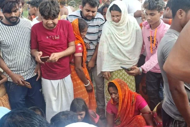 बेगूसराय में बूढ़ी गंडक नदी में स्नान करने के दौरान एक साथ चार बच्चे की डूबने से हुई मौत, परिवार में पसरा मातम 5