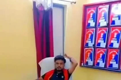 बेगूसराय में थाना में रील्स बनाने का वीडियो वायरल: बेगूसराय पुलिस ने की कार्रवाई, तीन गिरफ्तार 2