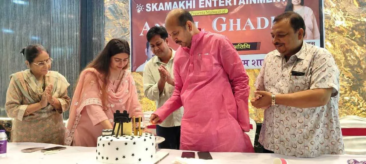बिना अश्लीलता के भी बन सकती है भोजपुरी फिल्म - निर्देशक चेतना झाम्ब 2