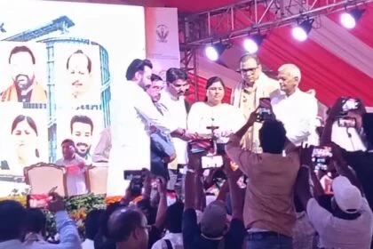 खगड़िया को 50,000 मीट्रिक टन क्षमता वाले अनाज भंडारण का मिला सौगात, केन्द्रीय मंत्री ने किया उद्घाटन 21