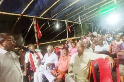शोषण,जुल्म,अत्याचार के खिलाफ संघर्ष करने वाला जांबाज कार्यकर्ता था कमलेश्वरी यादव - अनिल अनजान 8