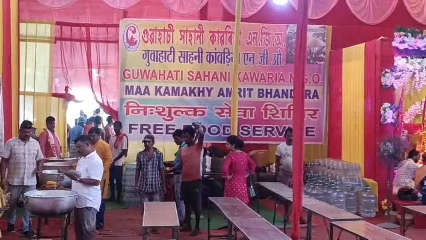 समस्तीपुर: गुवाहाटी के साहनी कांवारिया एनजीओ के तहत कामाख्या धाम में नि:शुल्क भंडारे का किया गया आयोजन 3