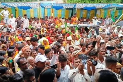 नालंदा: भूमिहीनों को जमीन देने की मांग को लेकर राजद का धरना-प्रदर्शन 30
