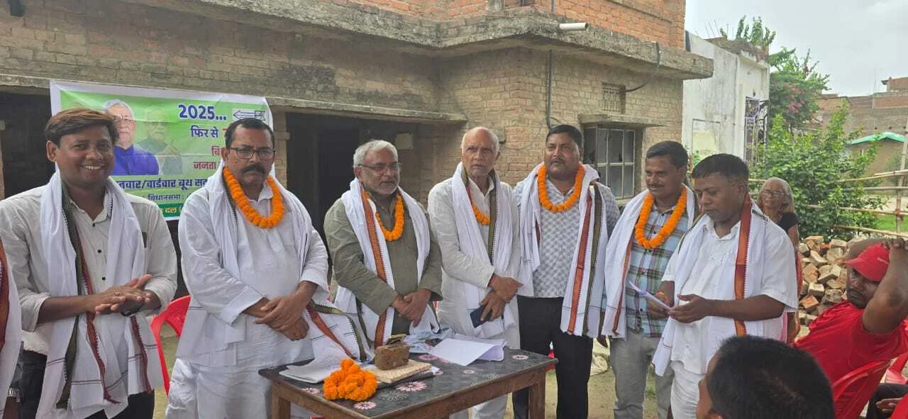 प्रधानमंत्री नरेंद्र मोदी और बिहार के मुख्यमंत्री नीतीश कुमार ने बिहार के विकास के लिए खजाना खोल दिए हैं - रूदल राय 3