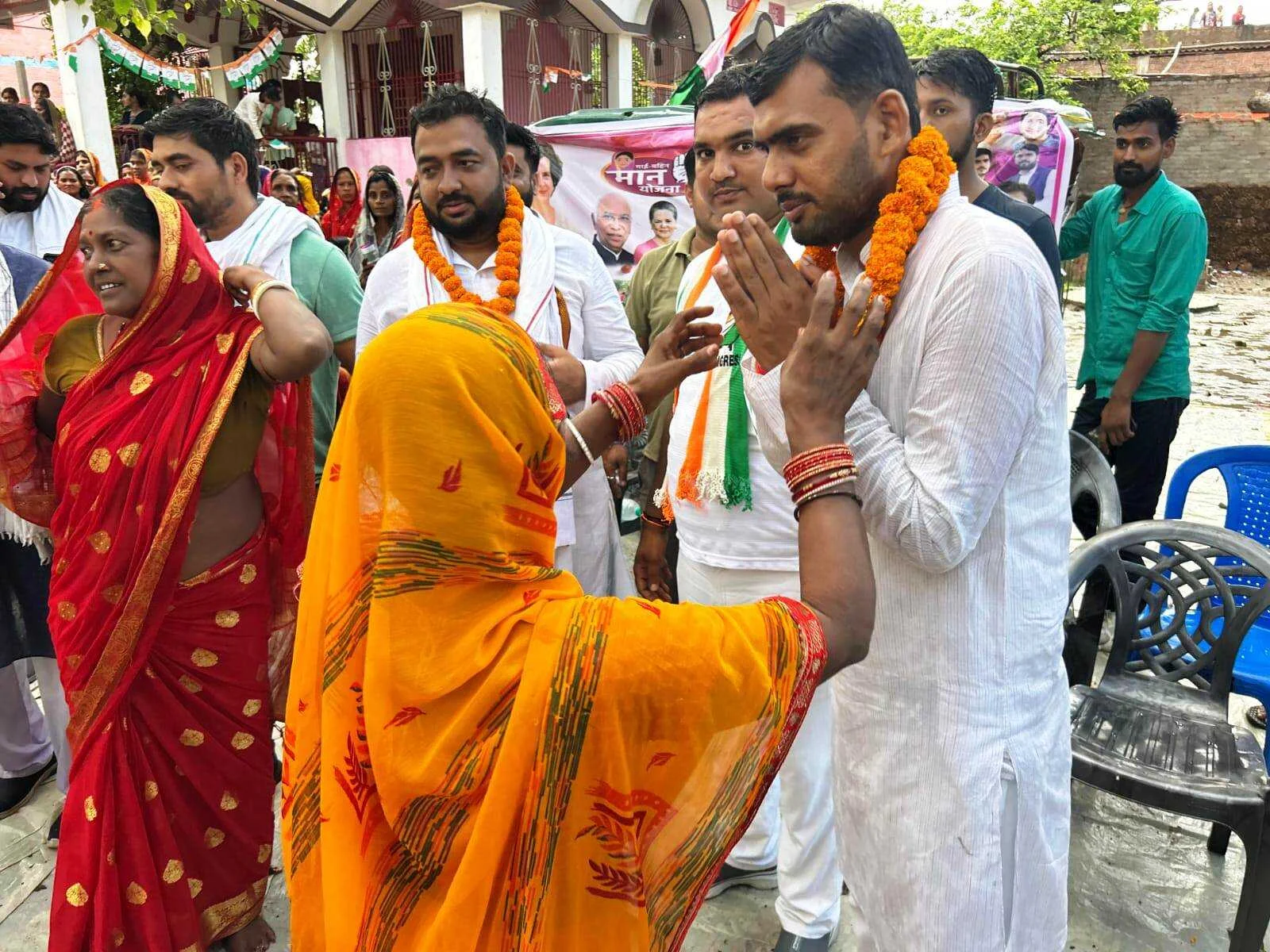भगवानपुर प्रखंड के काजीरसलपुर में कांग्रेस ने आयोजित किया महिला संवाद कार्यक्रम 3