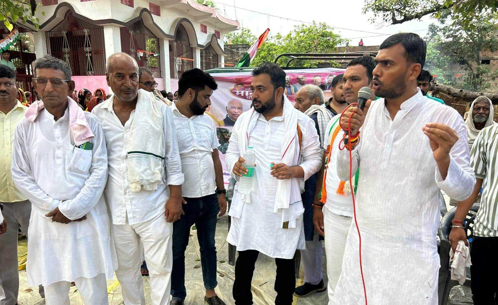 भगवानपुर प्रखंड के काजीरसलपुर में कांग्रेस ने आयोजित किया महिला संवाद कार्यक्रम 7