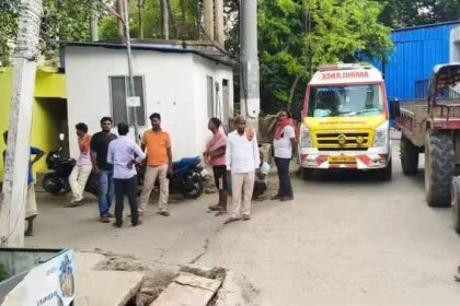 बेगूसराय में सड़क पार करने के दौरान अज्ञात वाहन ने एक महिला को कुचला,इ लाज के दौरान हुई मौत 4