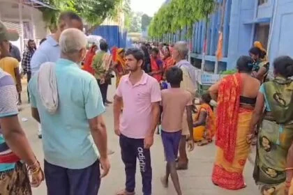 बेगूसराय में अवैध संबंध में पति ने अपनी ही पत्नी को गला दबाकर किया हत्या, इलाके में फैली सनसनी 57