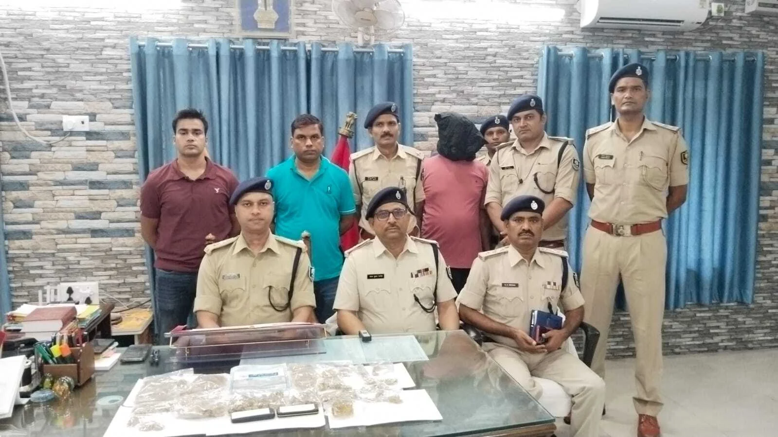 समस्तीपुर पुलिस की बड़ी सफलता, बैंक ऑफ महाराष्ट्र लूट कांड में फरार चल रहे एक अपराधी को किया गिरफ्तार 3