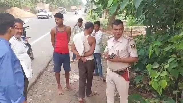 बेगूसराय के बछवाड़ा एचएच 28 के समीप  संदेहास्पद स्थिति में एक युवक का शव बरामद, इलाके में फैली सनसनी 1