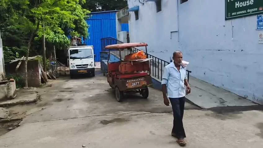 बेगूसराय में तीन दिन से लापता युवक का शव गंगा नदी के पानी से बरामद, इलाके में फैली सनसनी 1