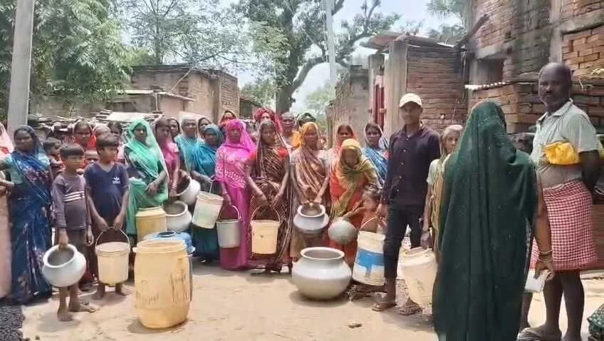 नालंदा: वोट नहीं दिया तो पानी भी नहीं, महादलित टोले में नल-जल योजना फेल, वोट का बदला पानी से 2