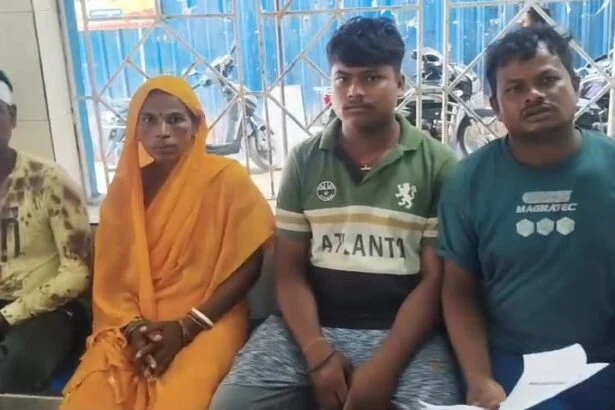 बेगूसराय मे जमीनी विवाद को लेकर दो सौतेले भाइयों के बीच जमकर मारपीट में छह लोग घायल,पुलिस कर रही जांच 9