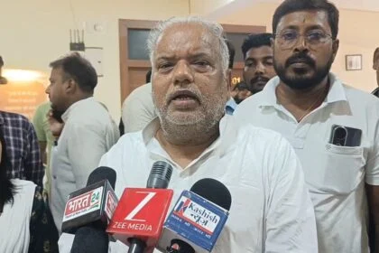 नालंदा: आगामी नौ जूलाई को बिहार बंद पर मंत्री श्रवण कुमार का पलटवार, कहा- आयोग निष्पक्ष, विपक्ष की हार की बौखलाहट 19