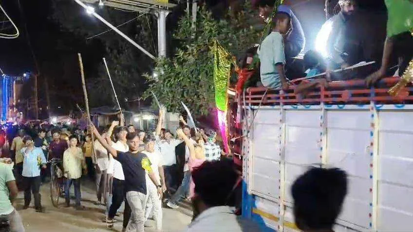 बेगूसराय में मोहर्रम का पर्व काफी धूमधाम से मनाया जा रहा है, पर्व को लेकर प्रशासन के द्वारा भी पुख्ता इंतजाम 5
