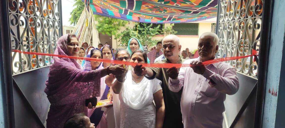 बेगूसराय भगवान में उपस्वास्थ्य केंद्र का मुखिया पुनम देवी ने किया उद्घाटन 9