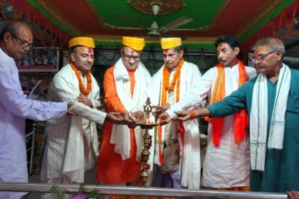भारतीय सनातनी संस्कृति में सिंदूर शौर्य का प्रतीक है ,सिंदूर शक्ति का प्रतीक है वक्ता 17