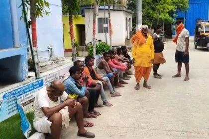 बहन की डोली उठने से पहले भाई ने गले में फंदा लगाकर किया आत्महत्या, शादी की खुशी गम में तब्दील 28