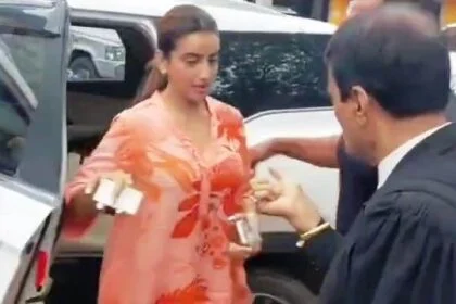 भोजपुरी अभिनेत्री अक्षरा सिंह बेगूसराय कोर्ट में किया आत्मसमर्पण, मिली जमानत 17