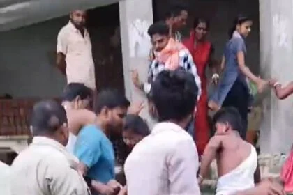 बेगूसराय में दबंगों ने मामूली बात को लेकर एक यूट्यूबर को पीट-पीट कर किया  गंभीर रूप से घायल 28
