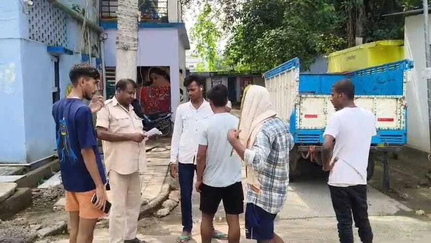 बेगूसराय में सड़क दुर्घटना में घायल मजदूर की इलाज के दौरान मौत,परिजनों में मचा कोहराम 13