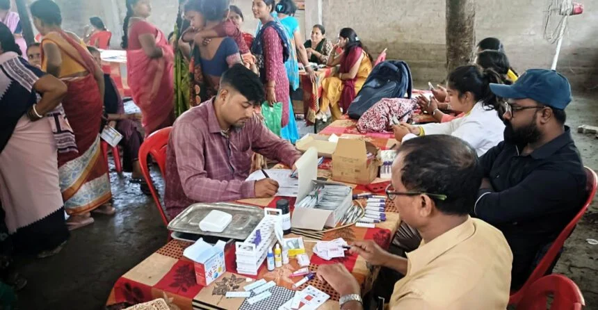 पीएचसी भगवानपुर में गर्भवती महिलाओं की प्रधानमंत्री सुरक्षित मातृत्व अभियान के तहत प्रसव पूर्व की गयी एएनसी जांच 1