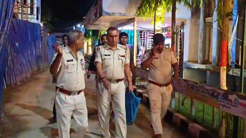 बेगूसराय में बेख़ौफ़ अपराधियों ने जलकर के विवाद में एक व्यक्ति को गोली मारकर किया  हत्या 4