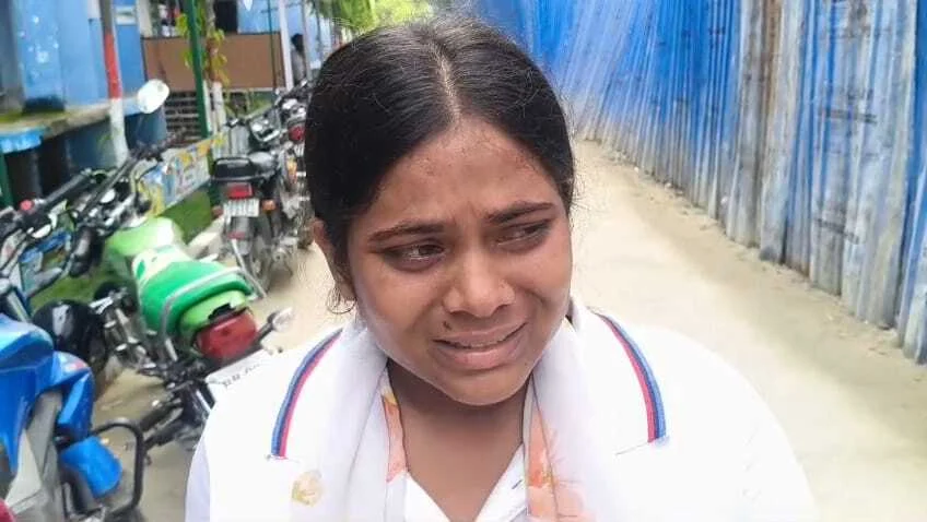 बेगूसराय सदर अस्पताल बना चोरों का सेंफ जोन, मेडिकल सार्टिफिकेट बनाने पहुंची एनसीसी छात्रा की साइकिल चोरी कर चोर हुआ फरार 11