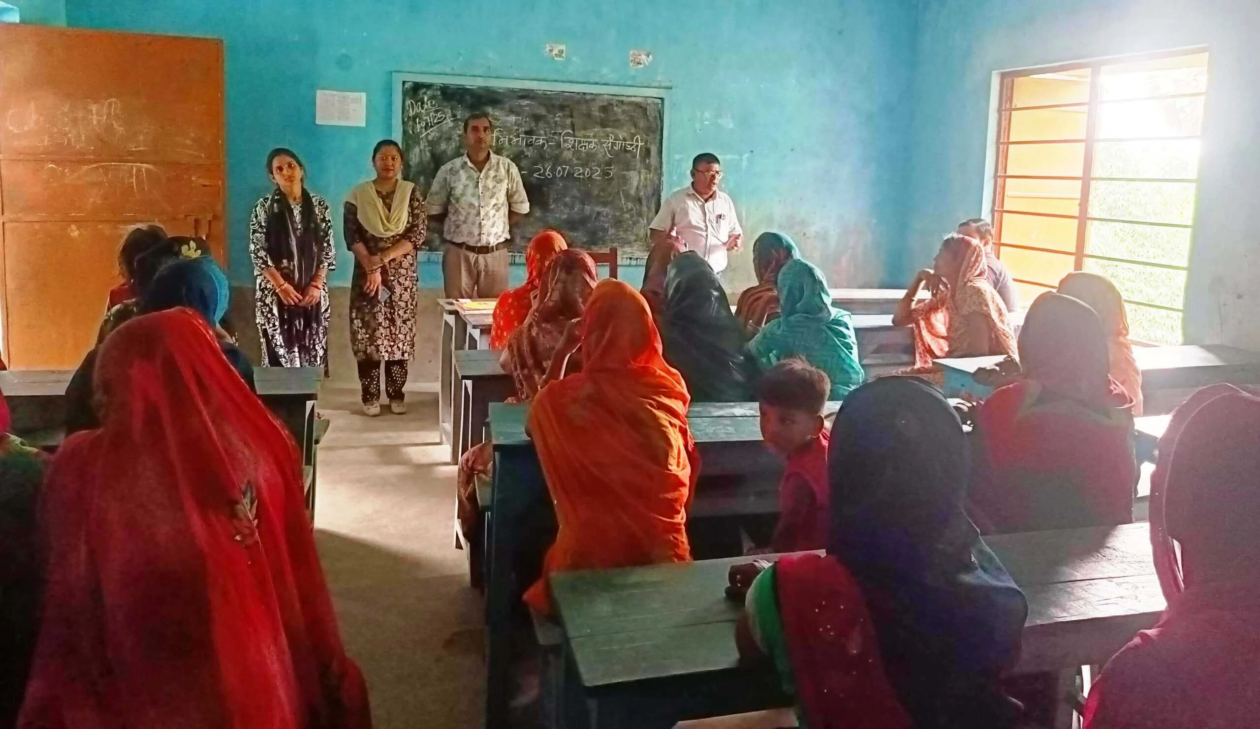 भगवानपुर के विभिन्न विद्यालयों में शिक्षक अविभावक गोष्ठी का किया गया आयोजन 2