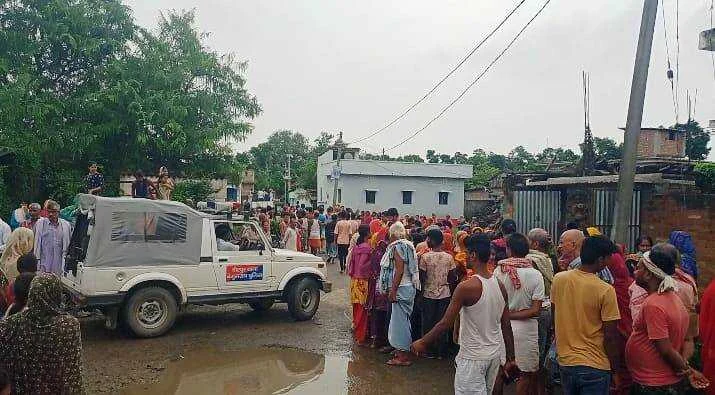 बेगूसराय में बिजली के करंट लगने से चाचा व भतीजी की दर्दनाक मौत, परिजनों में मचा कोहराम 2