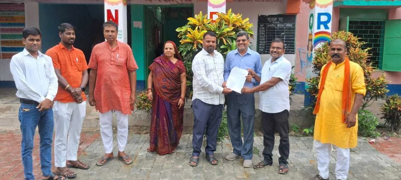 भगवानपुर प्रखंड के दो विद्यालयों में शिक्षकों ने किया योगदान 2