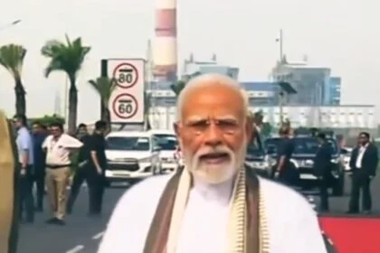 पीएम नरेन्द्र मोदी ने औटा सिमरिया सिक्स लेन पुल का किया उद्घाटन 4