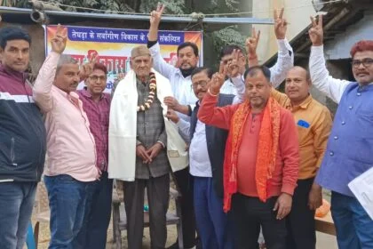 तेघड़ा में टाटा छपरा और मिथिला एक्सप्रेस के ठहराव की स्वीकृति पर लोगो मे प्रसन्नता 26