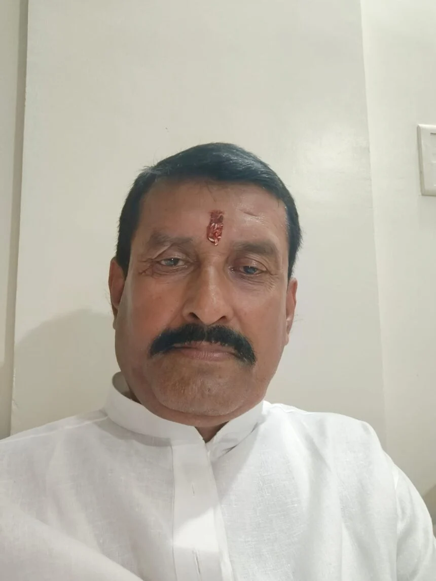 समस्तीपुर: पशुपति कुमार पारस की राष्ट्रीय लोक जन शक्ति पार्टी के समस्तीपुर नगर अध्यक्ष सह मीडिया प्रभारी उमा शंकर मिश्रा  ने आपराधिक घटनाएं गिनाकर सरकार पर बोला हमला 1