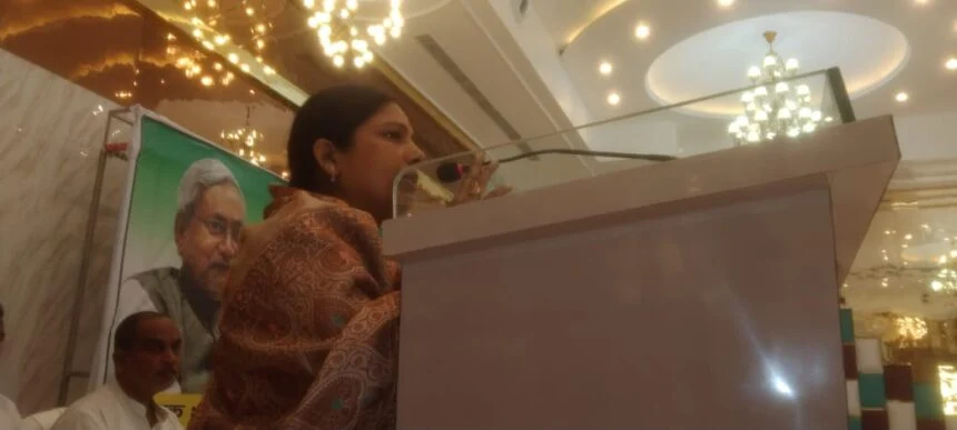 प्रत्येक बूथों पर पंचायत अध्यक्ष, बीएलए -1 एवं बीएलए 2 एकसाथ जाकर छूटे हुए मतदाताओं को जोड़ें - शिवनंदन सिंह 1