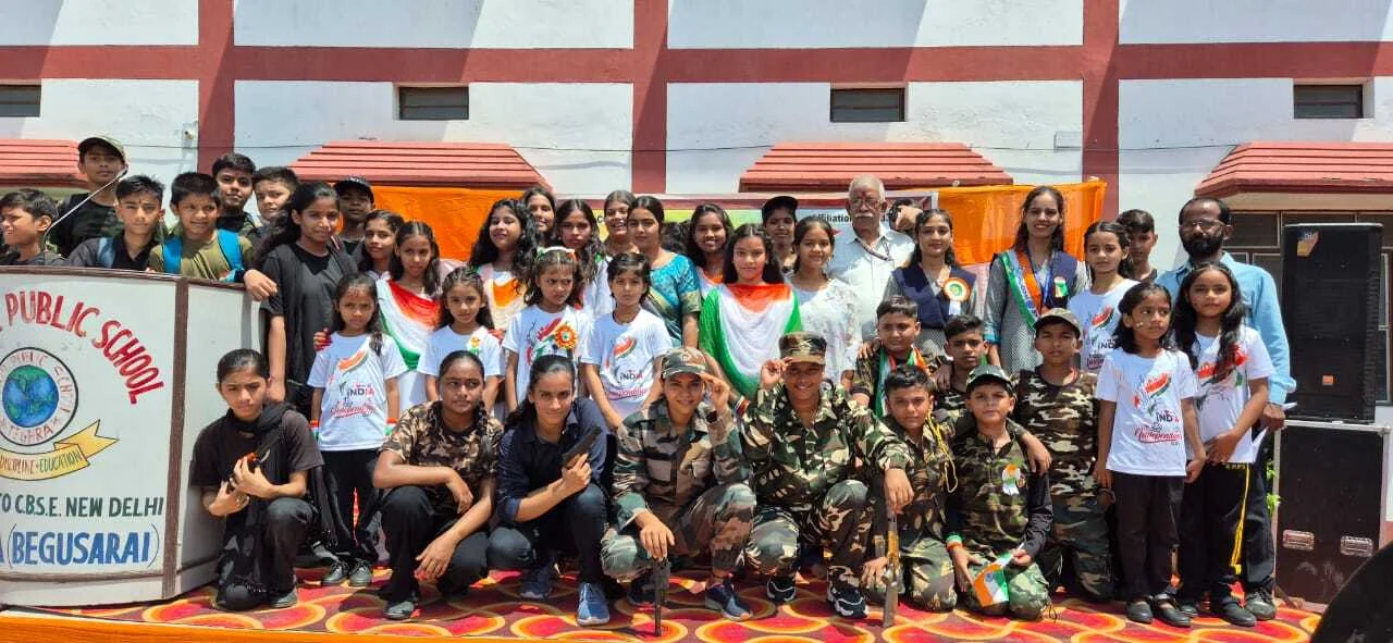 संत पॉल पब्लिक स्कूल तेघड़ा में 79वें स्वतंत्रता दिवस बड़े ही हर्षोल्लास के साथ मनाया गया 4