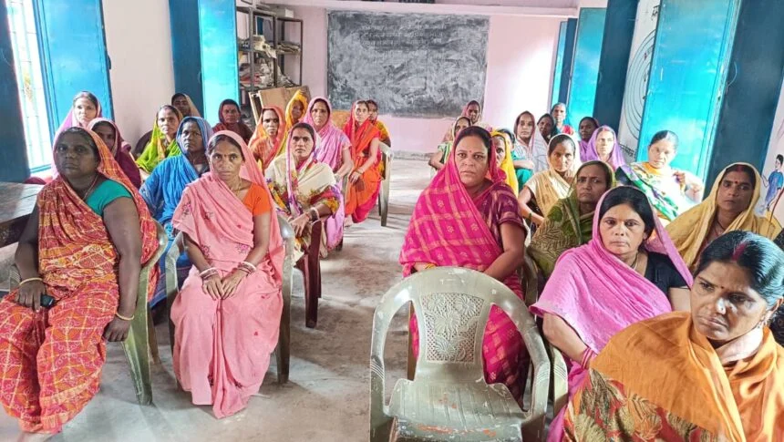 वीरपुर बीआरसी में रसोईयों को दिया गया क्षमता संवर्द्धन से संबंधित प्रशिक्षण 1