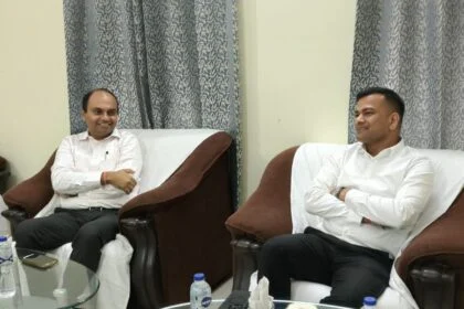 गंगा के बढ़ते जलस्तर एवं NH-122B के निर्माण कार्य को लेकर बेगूसराय एवं समस्तीपुर जिलाधिकारियों की संयुक्त बैठक 18